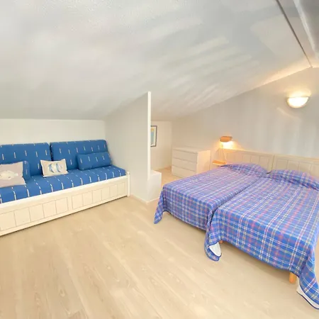 Avec Vue Mer, Piscine Et Wifi - Fr-1-709-82