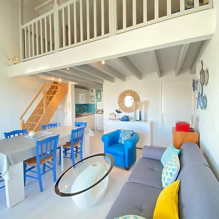 Avec Vue Mer, Piscine Et Wifi - Fr-1-709-82 * Fouras