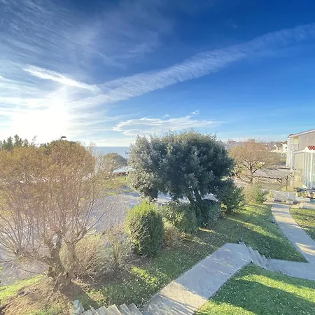 Avec Vue Mer, Piscine Et Wifi - Fr-1-709-82 *